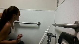 Amateur nerdy latina babe pooping in the toilet