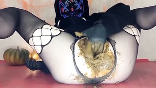 Scat girl and dirty messy poop play
