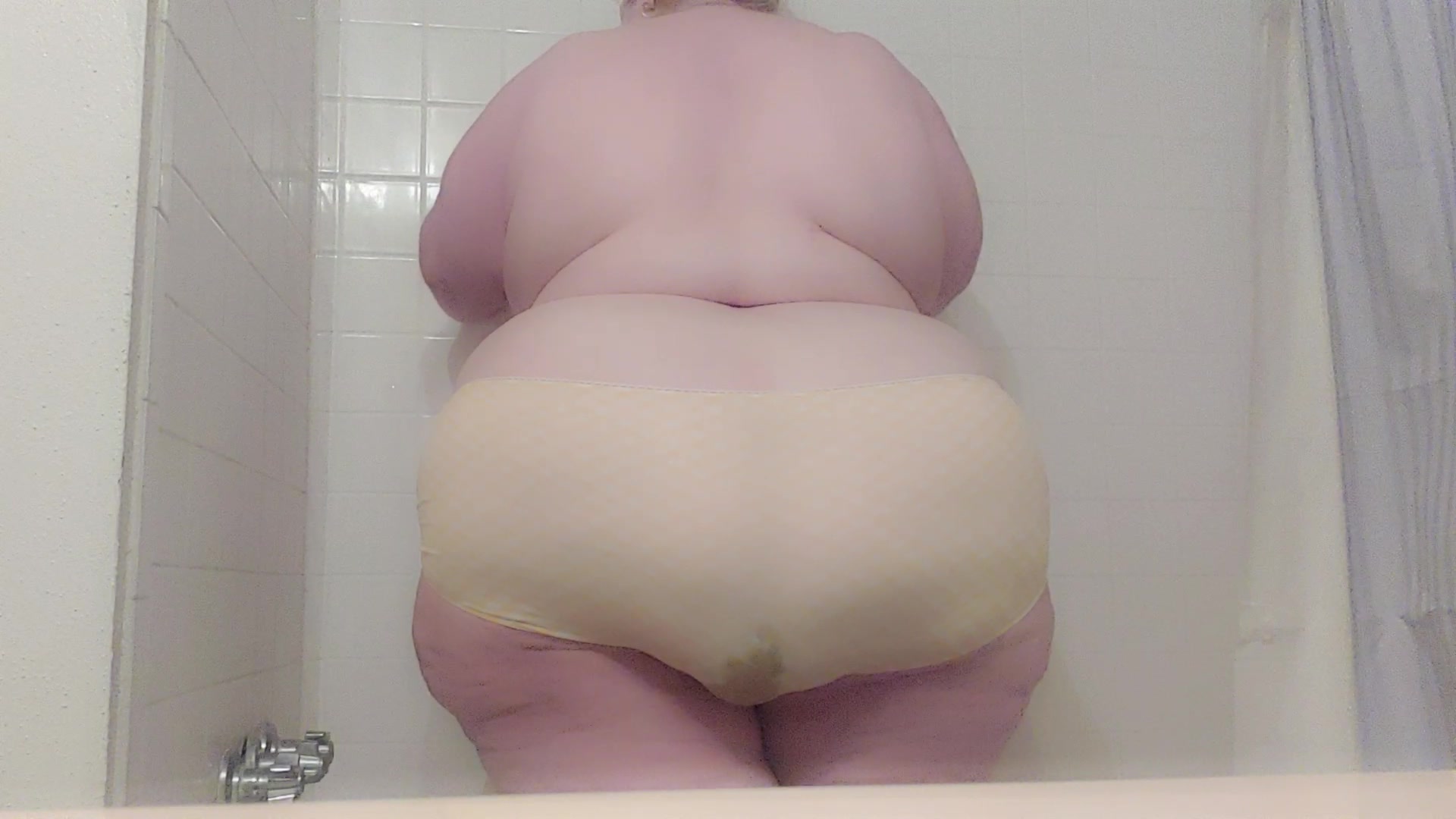 BBW Vivienne Rose panty poops