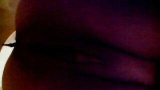 Amateur closeup pooping show