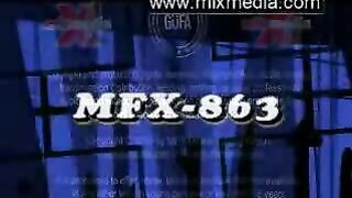 Lovely round ass girl poops on her face