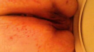 Chubby ass lady poops POV
