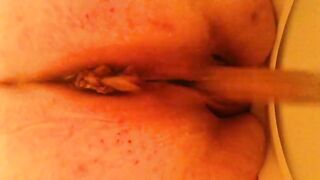 Chubby ass lady poops POV