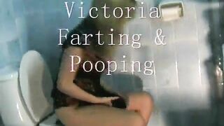 Gorgeous girl pooping and farting in the toilet