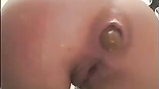 Smooth shaved asshole poops