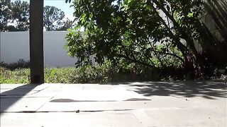 High quality outdoor pooping video