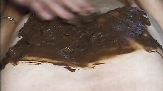 Alina and friends in messy session