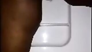 Amateur black BBW gets dirty in solo