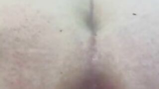 Beautiful amateur BBW lady pooping