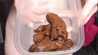 Sizzling redhead babe masturbating and fingering poop