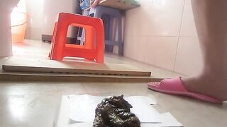 Cute Chinese teen poops