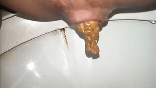 Try hard to poop thick load