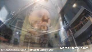 Cute round beautiful ass girl pooping