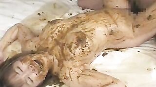 Hairy pussy Japanese girl enjoying hammered in scat fuck