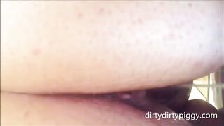 Fat mature lady pissing and pooping in doggy style