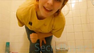 Dirty teen shits her jeans
