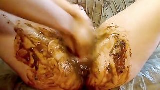 Shit filled vagina