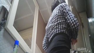 Hidden Cam Woman Pissing
