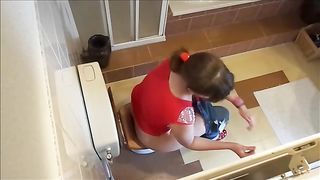 Lady in red daily dose of shitting
