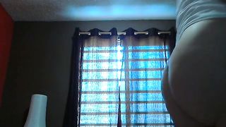 Paid to record herself pooping