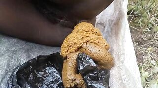 Sexy dark hairy pussy ebony girl poop