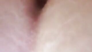 Pooping hot closeup