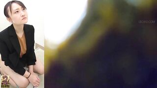 Sexy looking Jap girl dropping shit