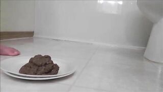 Brunette girl filling the plate with shit