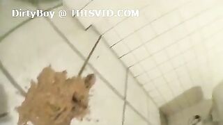 Japanese sexy babe poop heavily on the floor