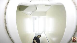 Gorgeous looking Japanese young girl poops