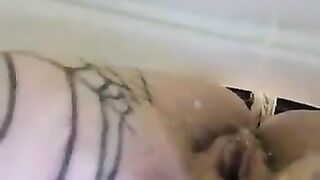 Woman gets butt plugged and has her pussy pierced with a needle