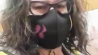 Dirty mature lady poops