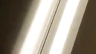 Big booty milf poops