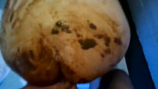 Smearing her sexy ass while fucking