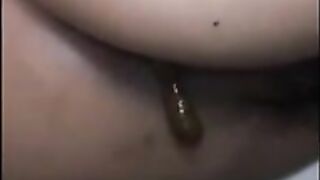 Farting and shitting spicy closeup
