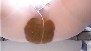 Creamy shit in her pantyhose