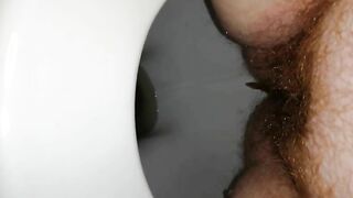 Amateur hairy lady piss and poop