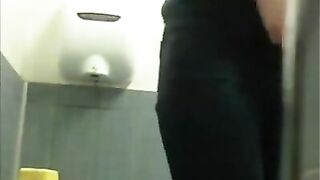 Sexy slim babe poops