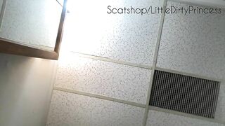 Yummy hot girl poops heavily