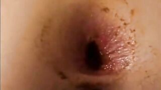 Cute babe and gaping scat fuck