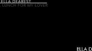 Fit girl poops on her Salad