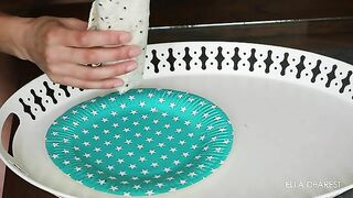 Fit girl poops on her Salad