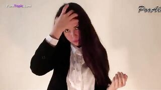 Nasty looking babe poops