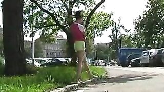 Kinky outdoor pooper