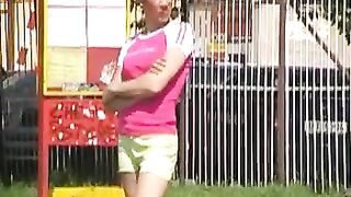 Kinky outdoor pooper