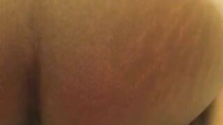 Hairy ebony slut shitting