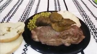 Lovely amateur gal cooking scat