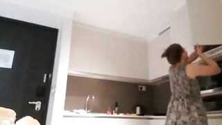 MILF in glasses loves scat food