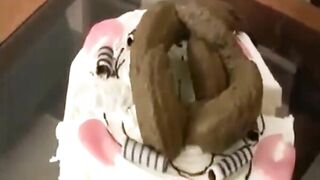 Pretty blonde MILF poops