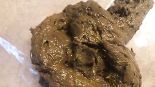 Pretty ass young babe poop show